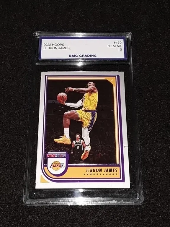 Lebron James 2022 Hoops GEM MT 10