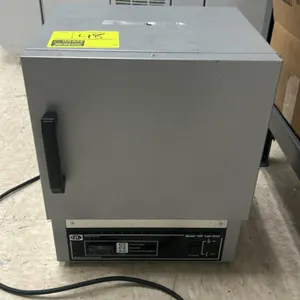 Quincy Lab Model 10GCE gravity convection laboratory oven,115v 1 phase