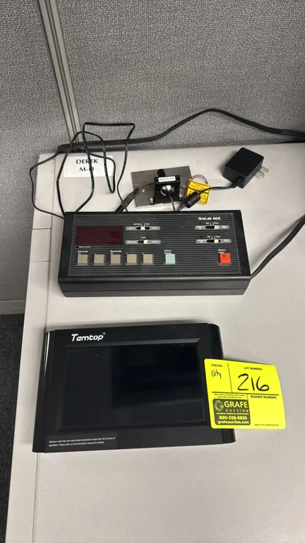 Temtop P1000 air quality monitor and GraLab 605 digital timer package lot. Includes Temtop P1000 touchscreen detector display and GraLab 605 digital e
