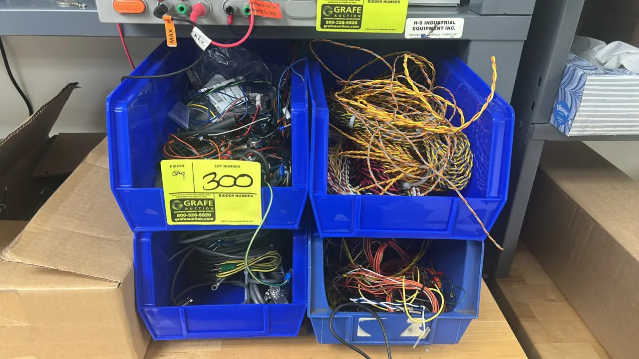 Assortment of multi-core twisted wire and wiring harnesses. Features various wire gauges, twisted pairs, multi-conductor cables, and wiring leads with