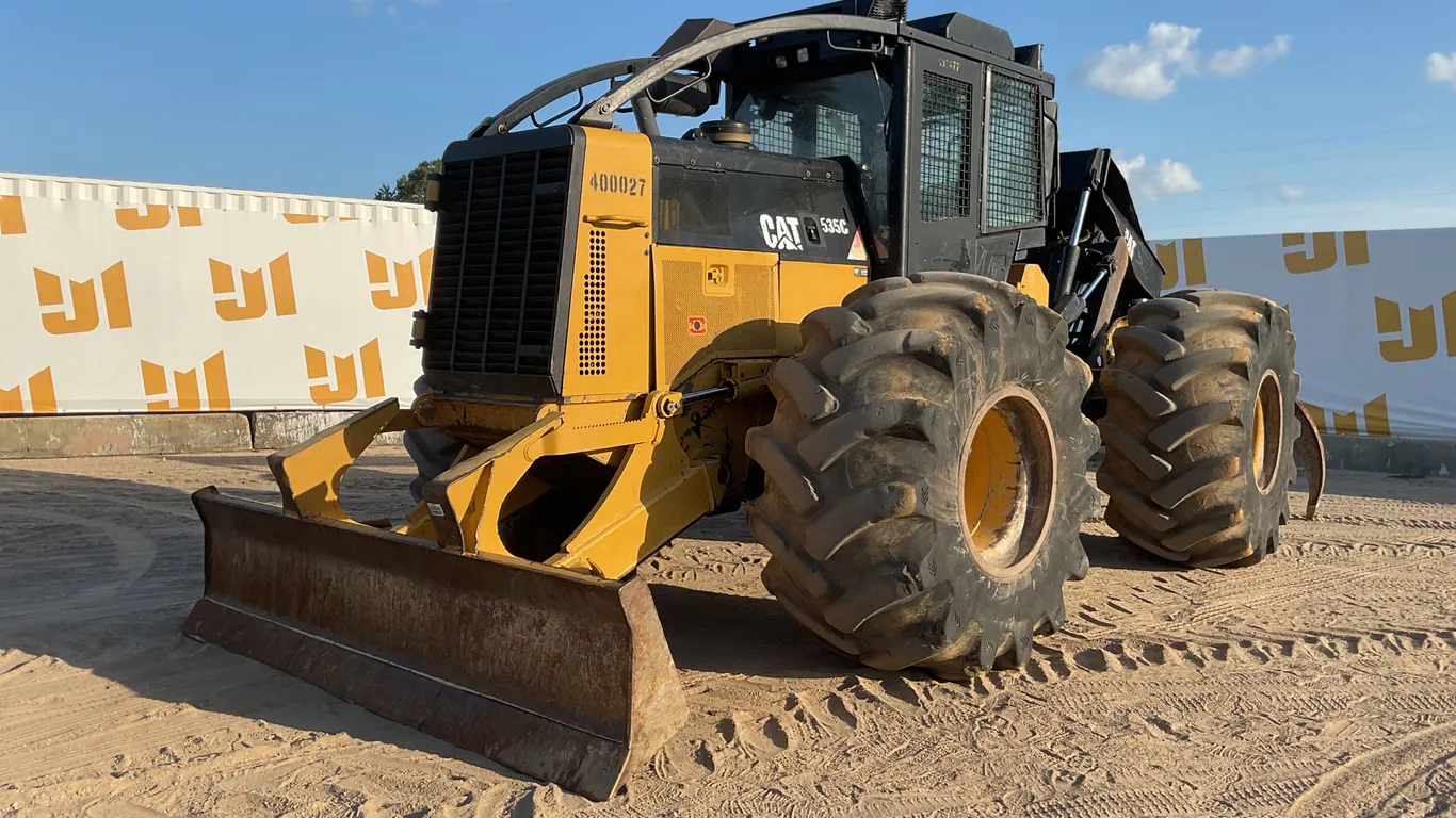 2013 CATERPILLAR 535C SKIDDER SN: AT0535CL535000677