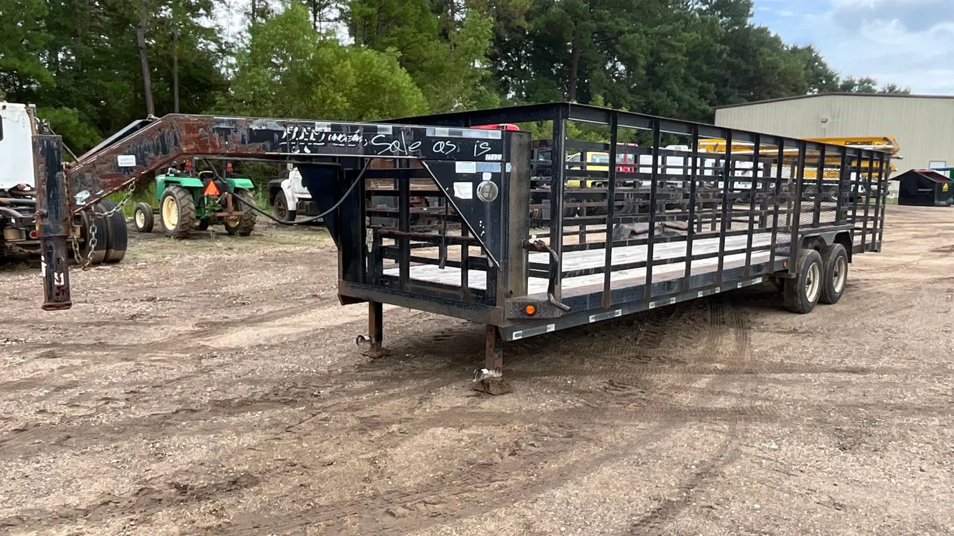 2008 DIAMOND C TRAILER MFG. 26' FLATBED TRAILER VIN: 46UFU262081116086