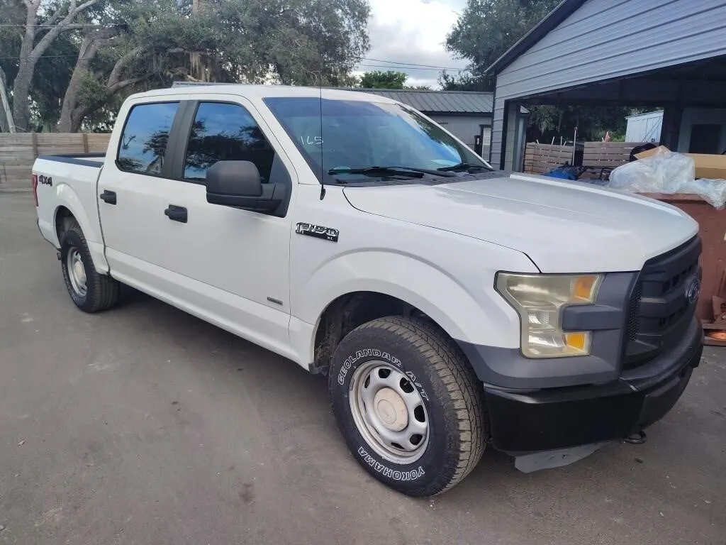 2016 Ford F-150 RUNS/ MOVES