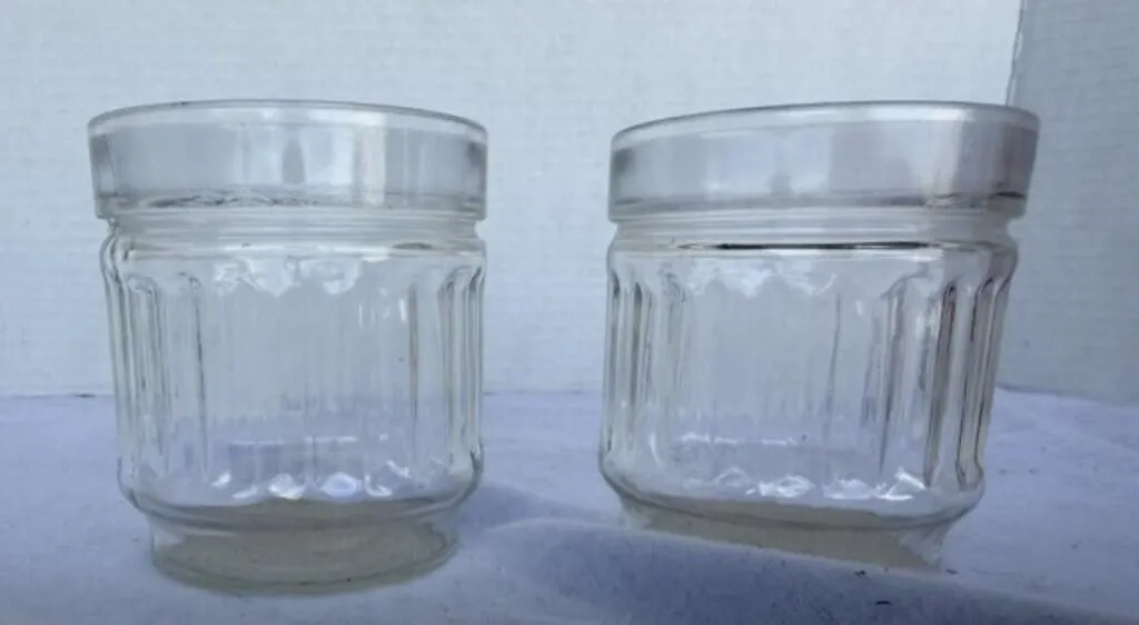 2 vintage Anchor Hocking glasses