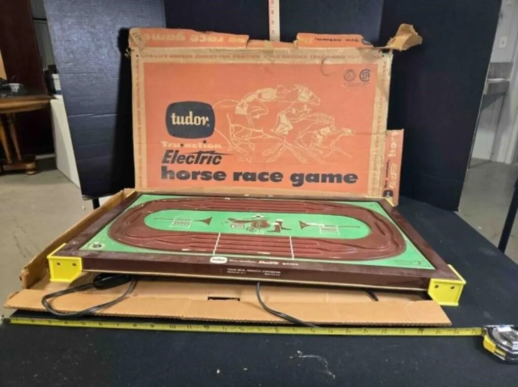 Tudor Tru-action Electric Horse Race Game