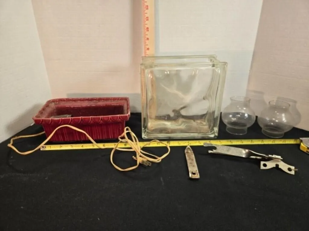Clear square vase, horizontal ceramic lamp