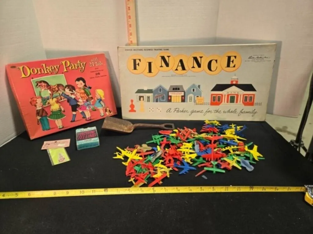Games: Donkey Game; Finance; Cards; Planes; Shovel