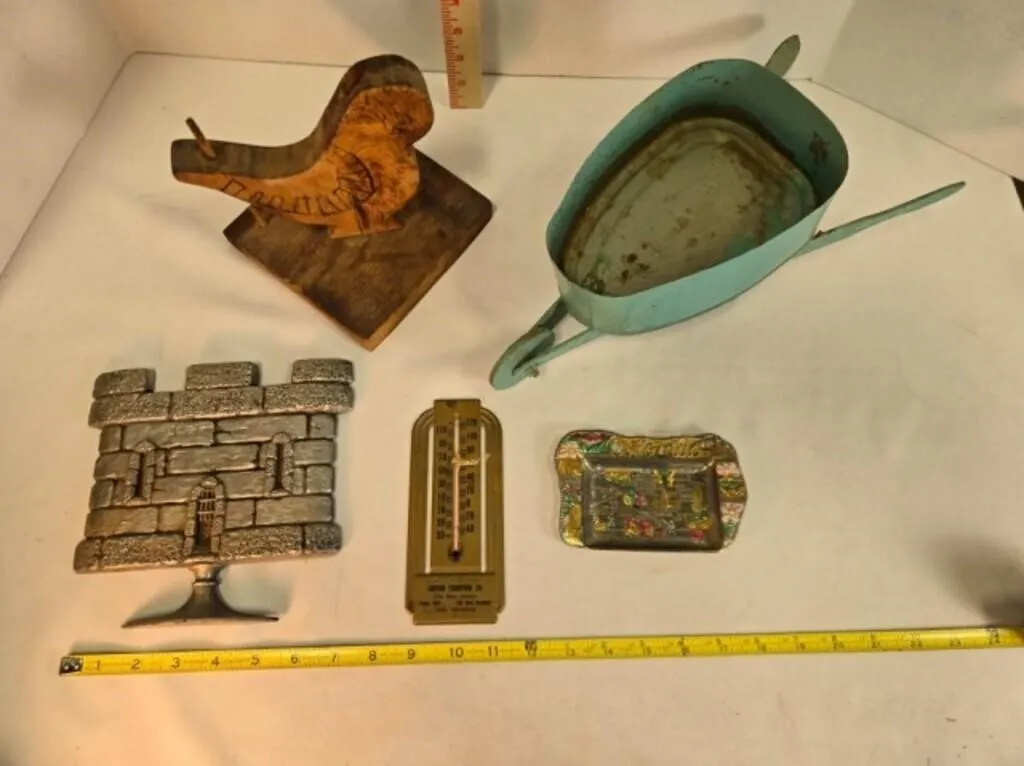 Craft projects, thermometer, souvenir