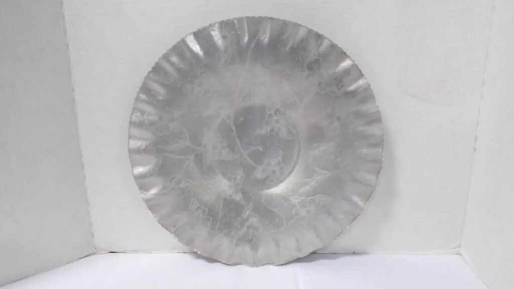 Vintage Hammered Aluminum Serving Platter/Tray