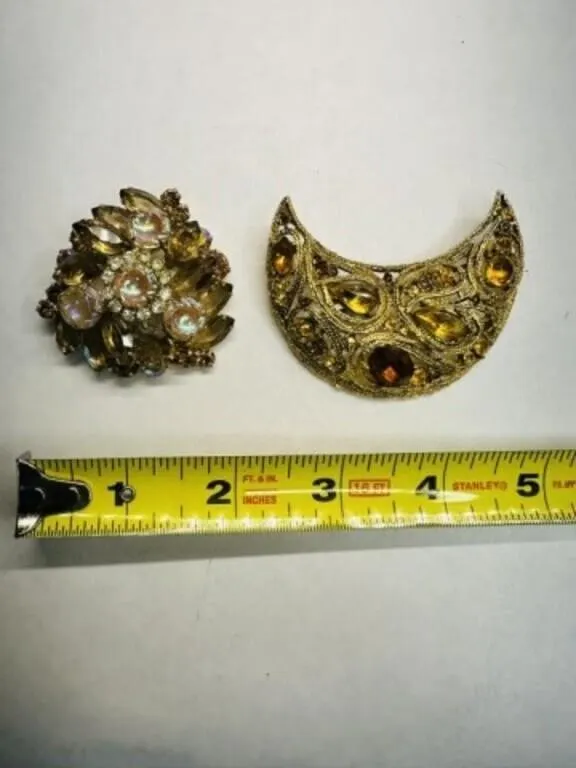 2 Vintage Brooches Gold tone & Amber stones