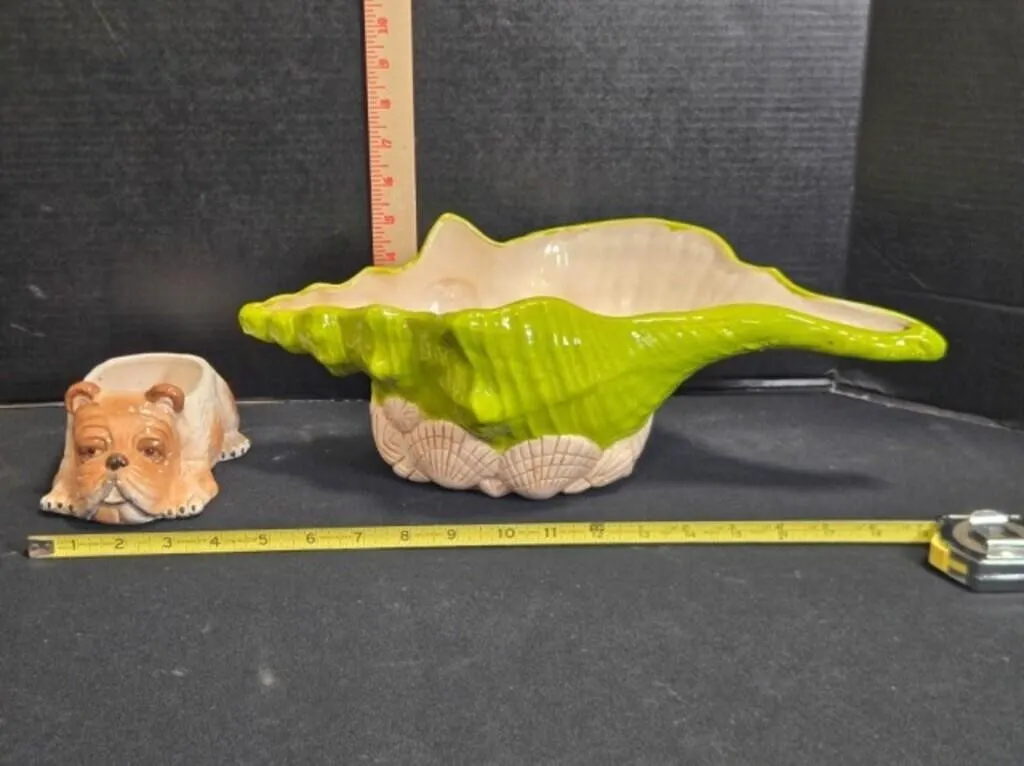 2 Ceramic Planters; Green Conch shell; Bulldog
