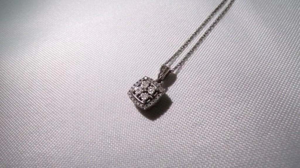 Sterling Silver Chain w/Sun Halo Cluster Pendant