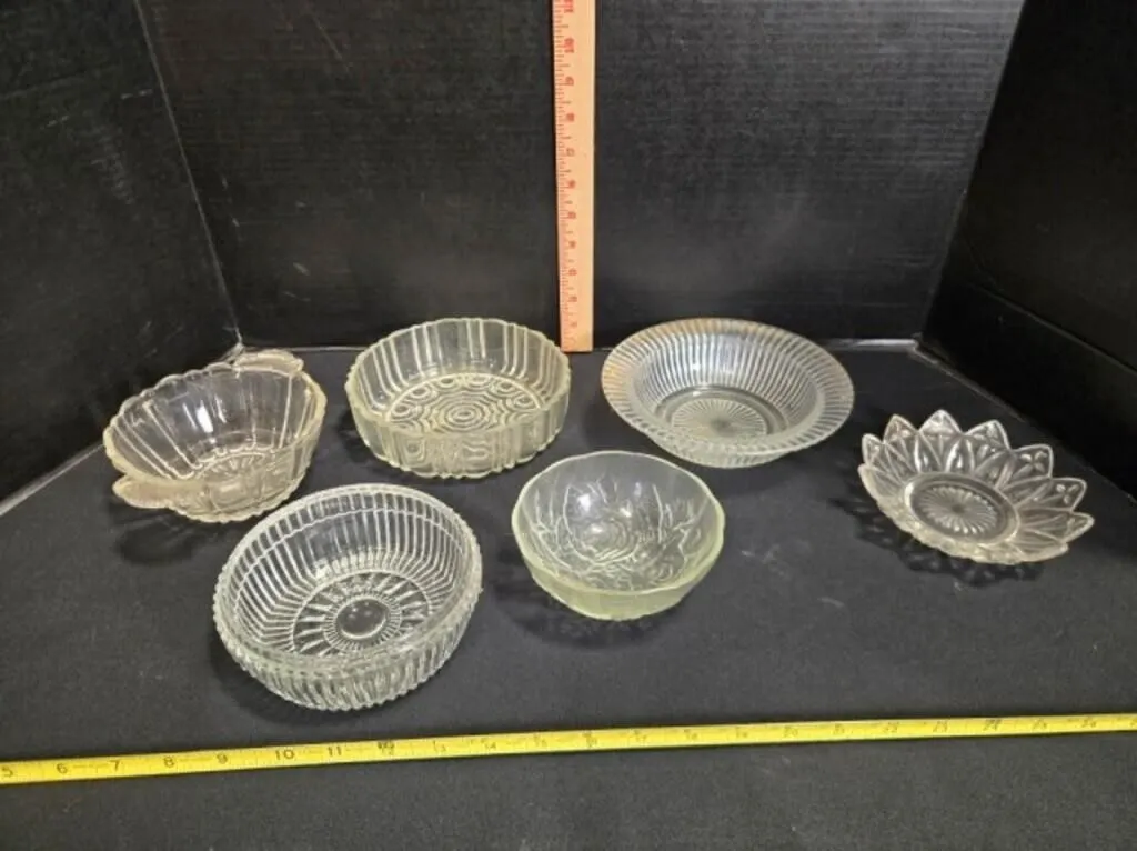 6 Clear Glass bowls