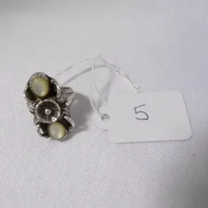 Vintage Mother of Pearl on Sterling Silver Ring