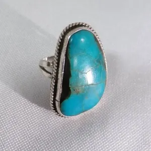 Vintage Elongated Turquoise/Silver Bezel Ring