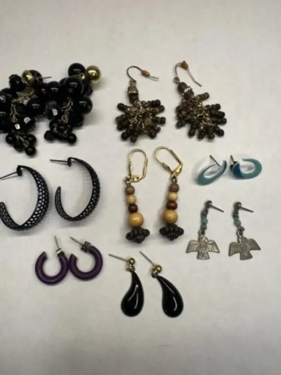 6 pr Pierced Earrings-Fashion Costume Jewelry