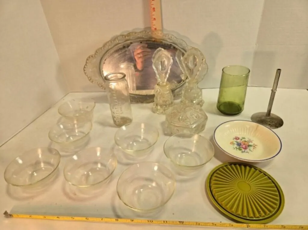Glassware, Perfume bottles, 7 cups, mirrored tray
