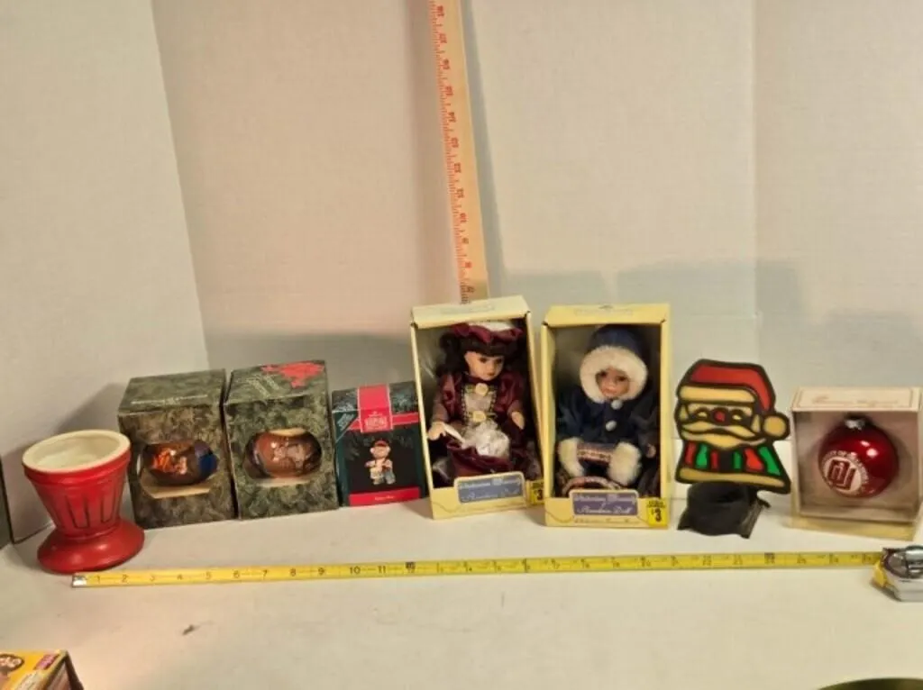 Christmas Ornaments -OU, Nativity