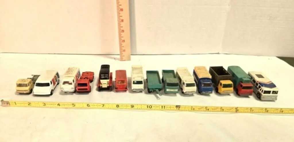 Vintage Die Cast Toy Vehicles/Cars