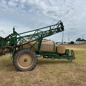 Great Plains TSF1060 90' Sprayer