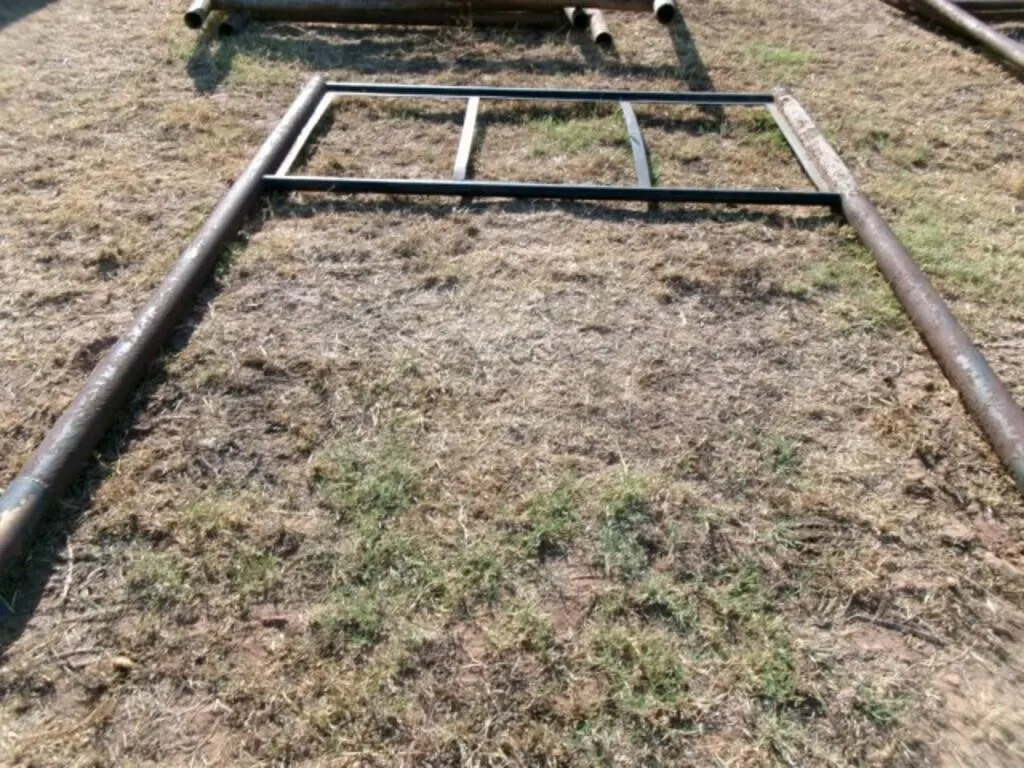 Steel Sign, 4'x8' w/12' 6"-' 4" Posts
