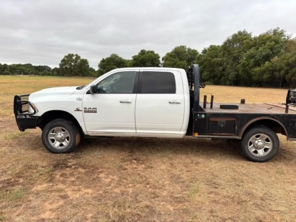 2016 Dodge 3/4 Ton Pickup