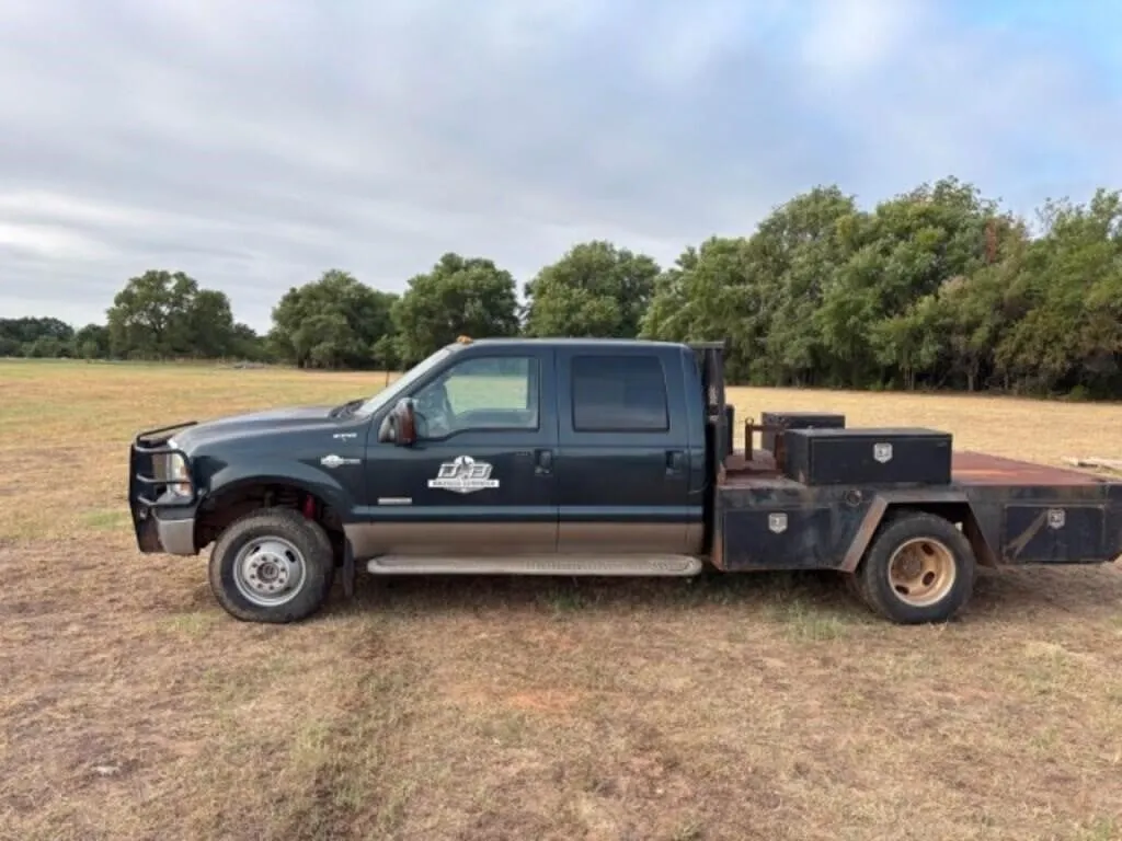 2005 Ford 1 Ton Dually Pickup