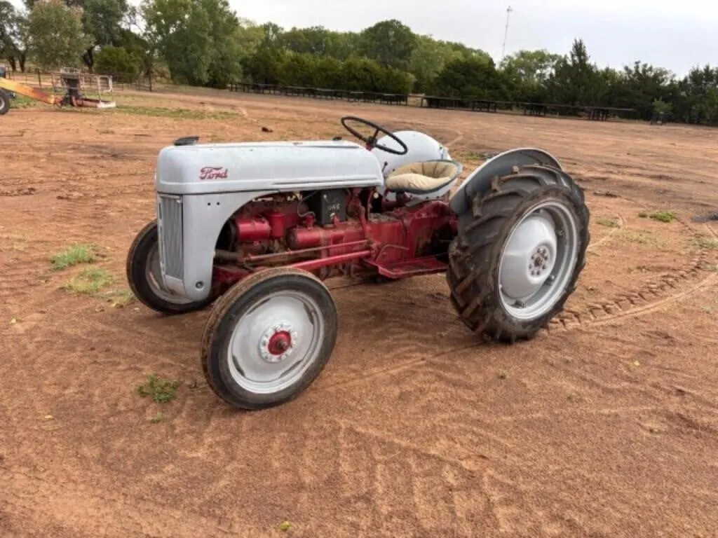 Tractor, 8N Ford