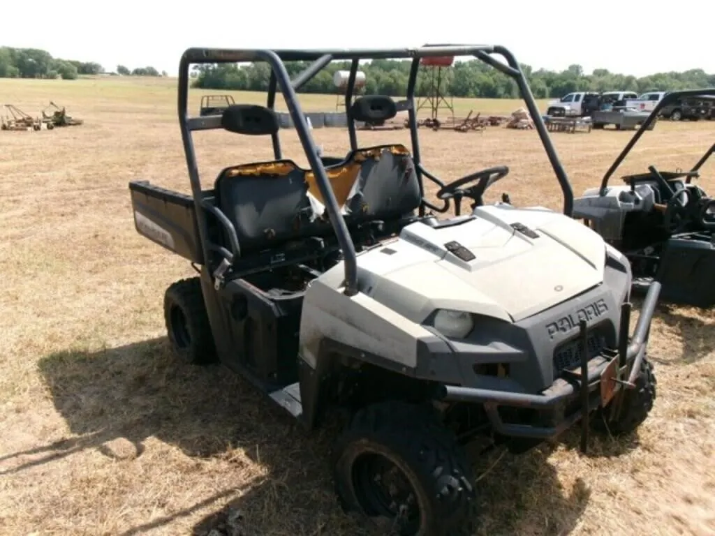 UTV, Polaris Ranger 700 (did run-missing seat)