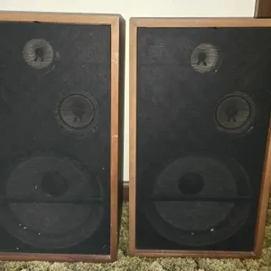 2 Speakers Untested, 14x11x25"