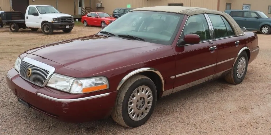 2005 Mercury Grand Marquis GS, Runs and Drives;