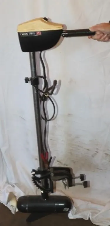 Minn Kota 65 Trolling Motor, Works