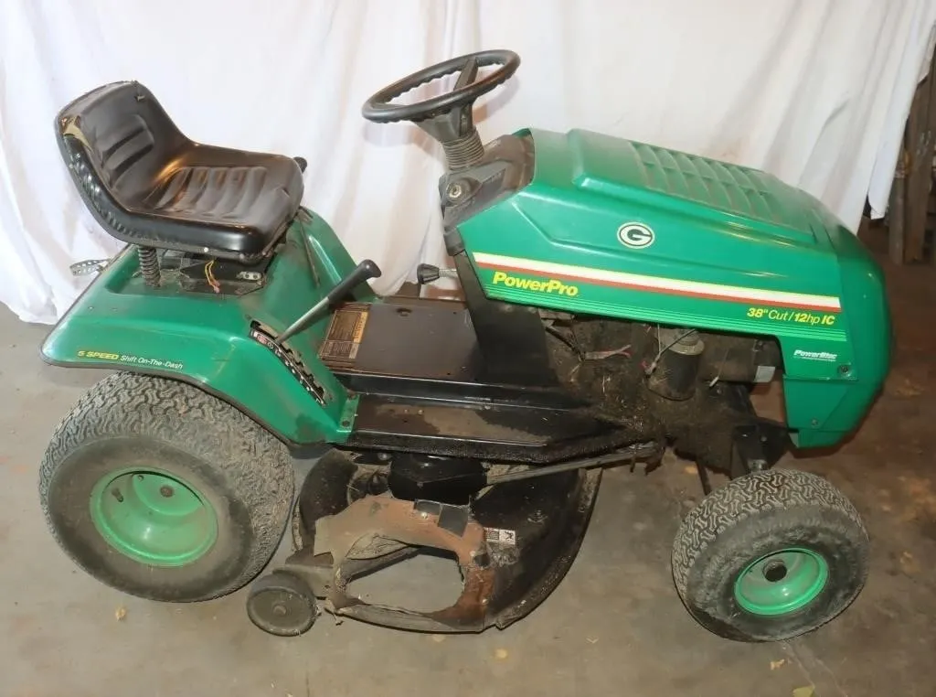 PowerPro 38" 12hp Lawn Tractor, works