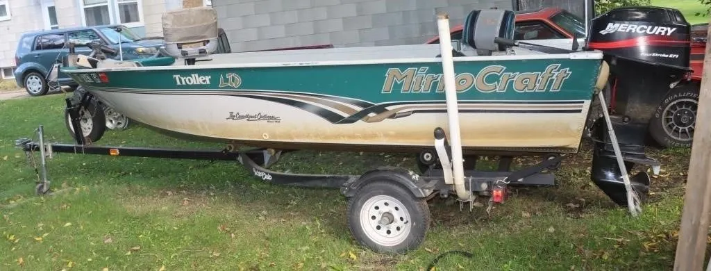 MirroCraft Troller LTD Fishing Boat w/ Trailer