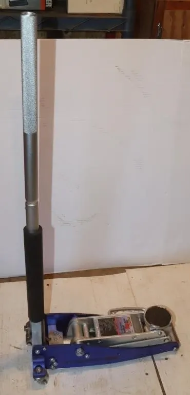 Works, Has bent frame. Doesn't go down all the way