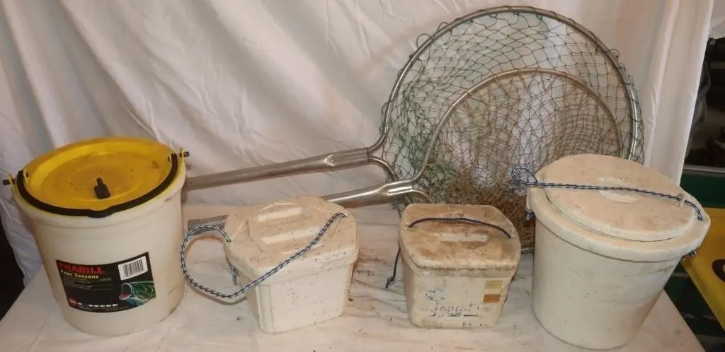 Fishing Bait Buckets & Nets