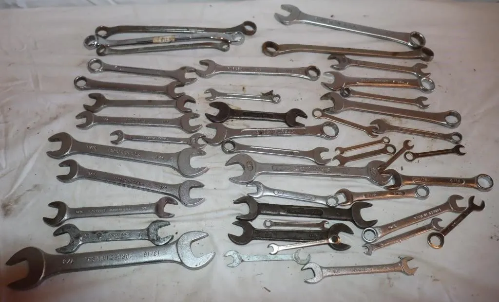 Hand Wrenches: