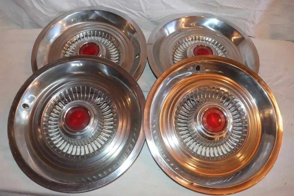 4 Chrome Wheel Covers w/ Red Center Caps