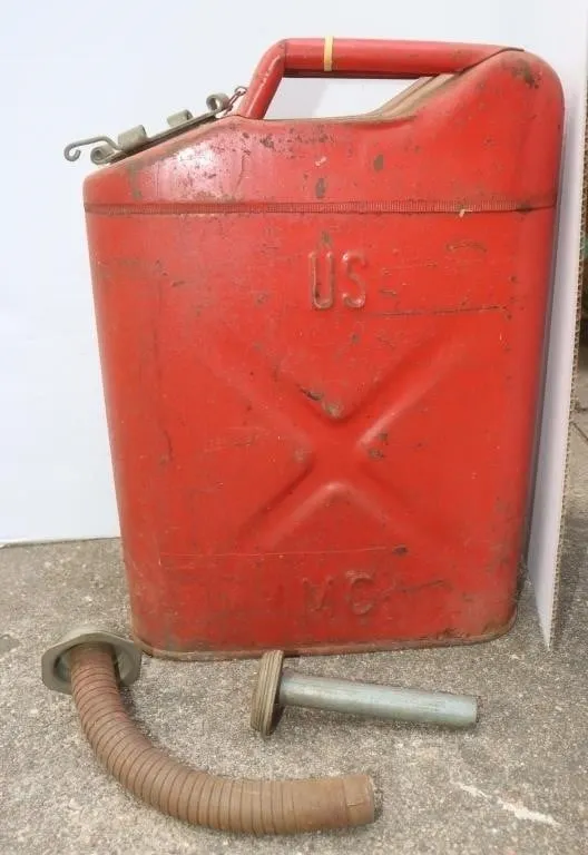 US Jerry Can Red Metal Fuel Container