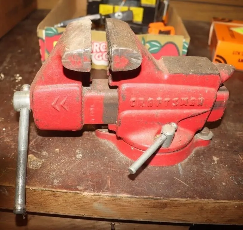 Craftsman 506 Bench Vise