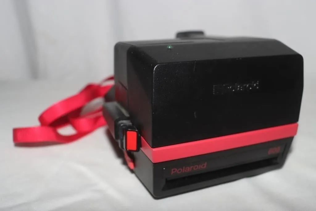 Polaroid Cool Cam 600 Instant Camera
