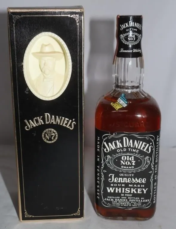 Jack Daniel's Old No. 7 Whiskey w/ Box