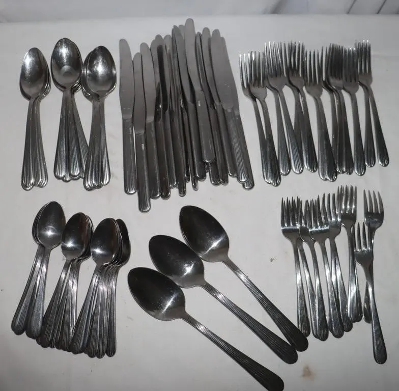 Silco Stainless USA Flatware Set