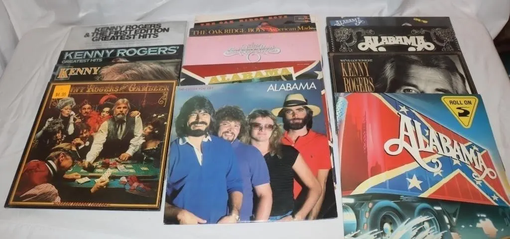 12 Vinyl Records Country Music