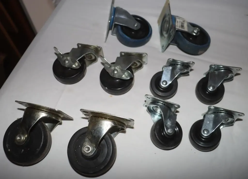 10 Swivel Casters w/ Locking Mechanisms