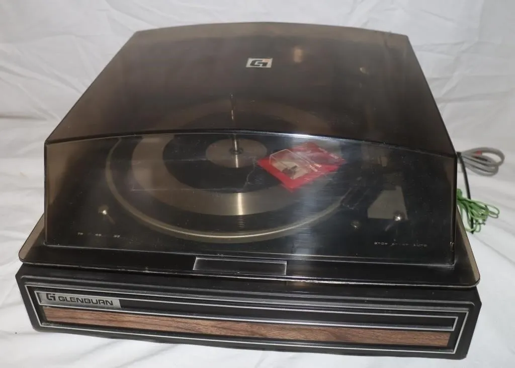 Glenburn Turntable w/ Replacement Stylus