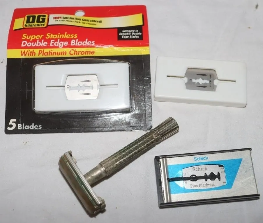 Safety Razor w/ Assorted Blades