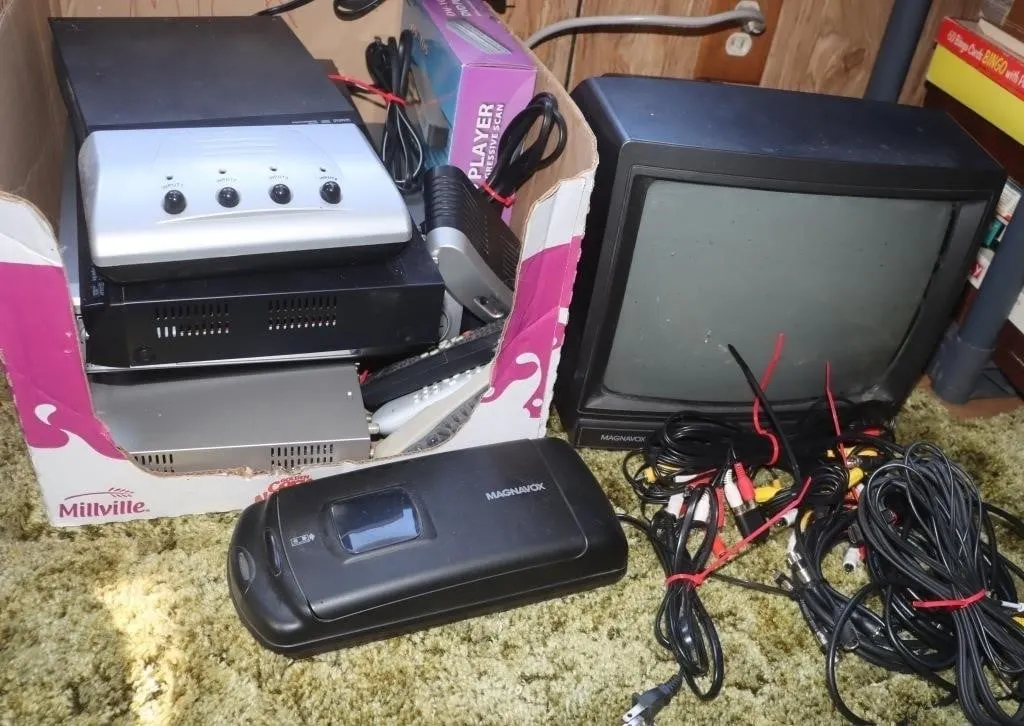 Magnavox TV, DVD Players, &
