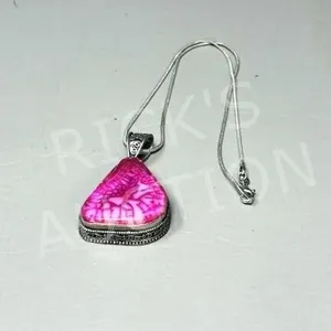 pink dragon vein agate pendant on 925 chain