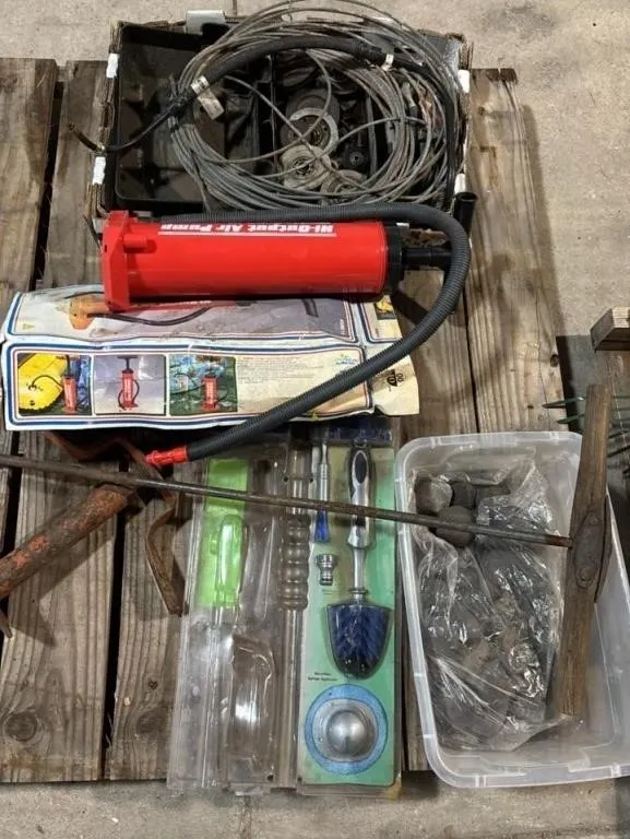 Tote of Misc. Garage Items.